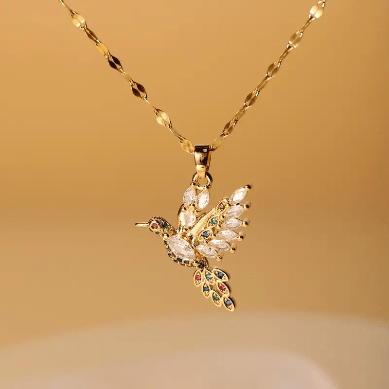 Chic Animal-Themed Colorful Hummingbird Pendant Necklace, Ideal for Daily Wear and Gift Giving - White with Cubic Zirconia, Beauty, Fashion