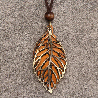 Boho-Chic Vintage Faux Leather & Alloy Leaf Pendant Necklace - Perfect Gift for Parents, Teachers