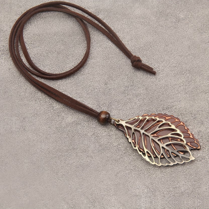 Boho-Chic Vintage Faux Leather & Alloy Leaf Pendant Necklace - Perfect Gift for Parents, Teachers