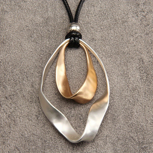 Elegant Twisted Texture Water Drop Pendant Necklace in Golden and Silvery with Black Rope, Zinc Alloy, Perfect Gift for Girlfriend, Suitable for Daily Wear and Special Occasions, Necklace